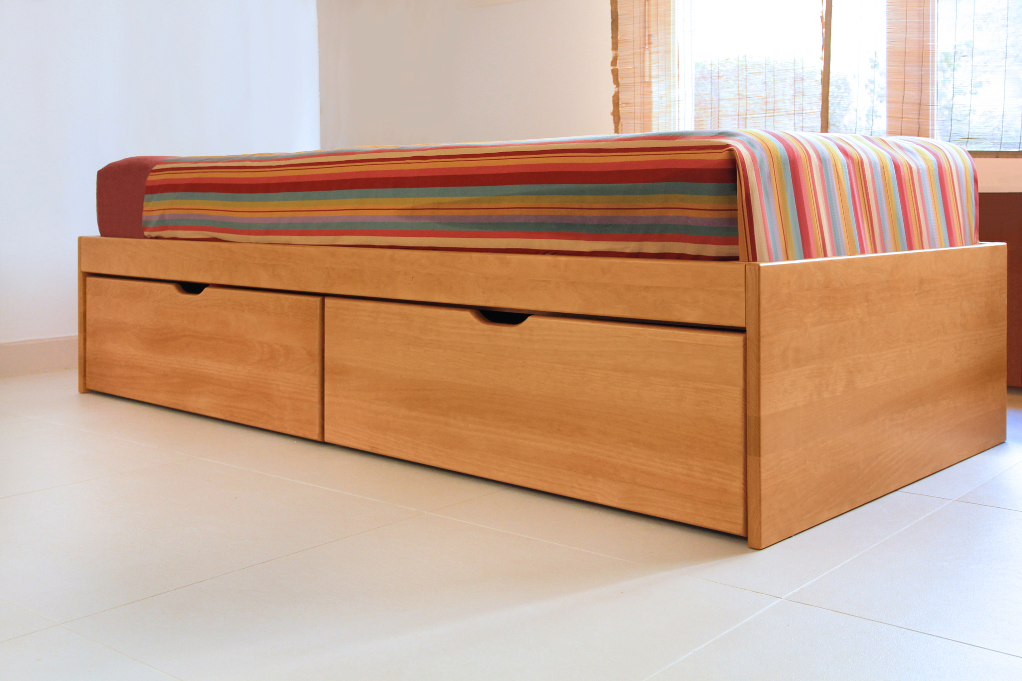 Lit tiroirs MASSAKO 460