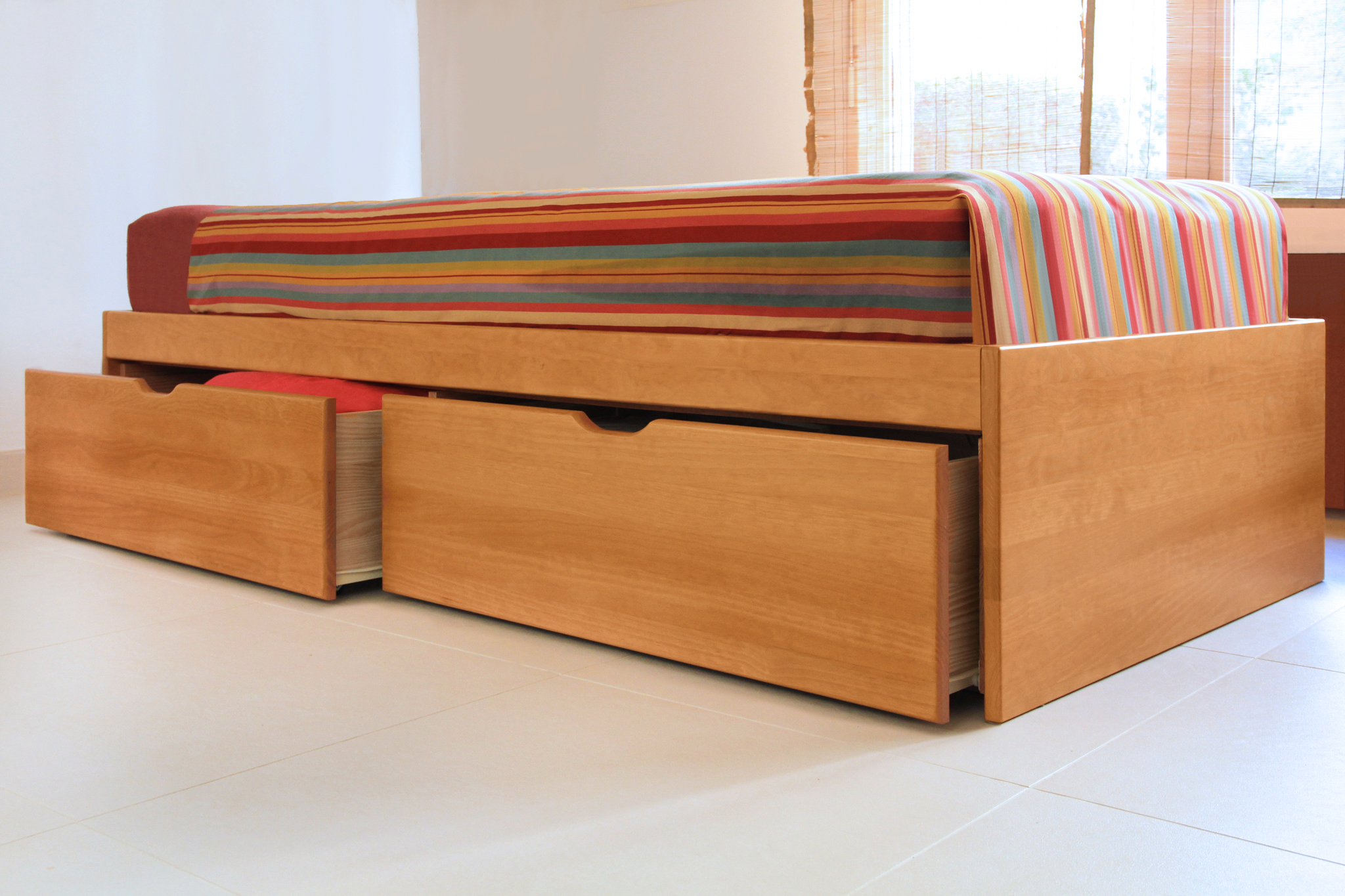 Lit tiroirs MASSAKO 460