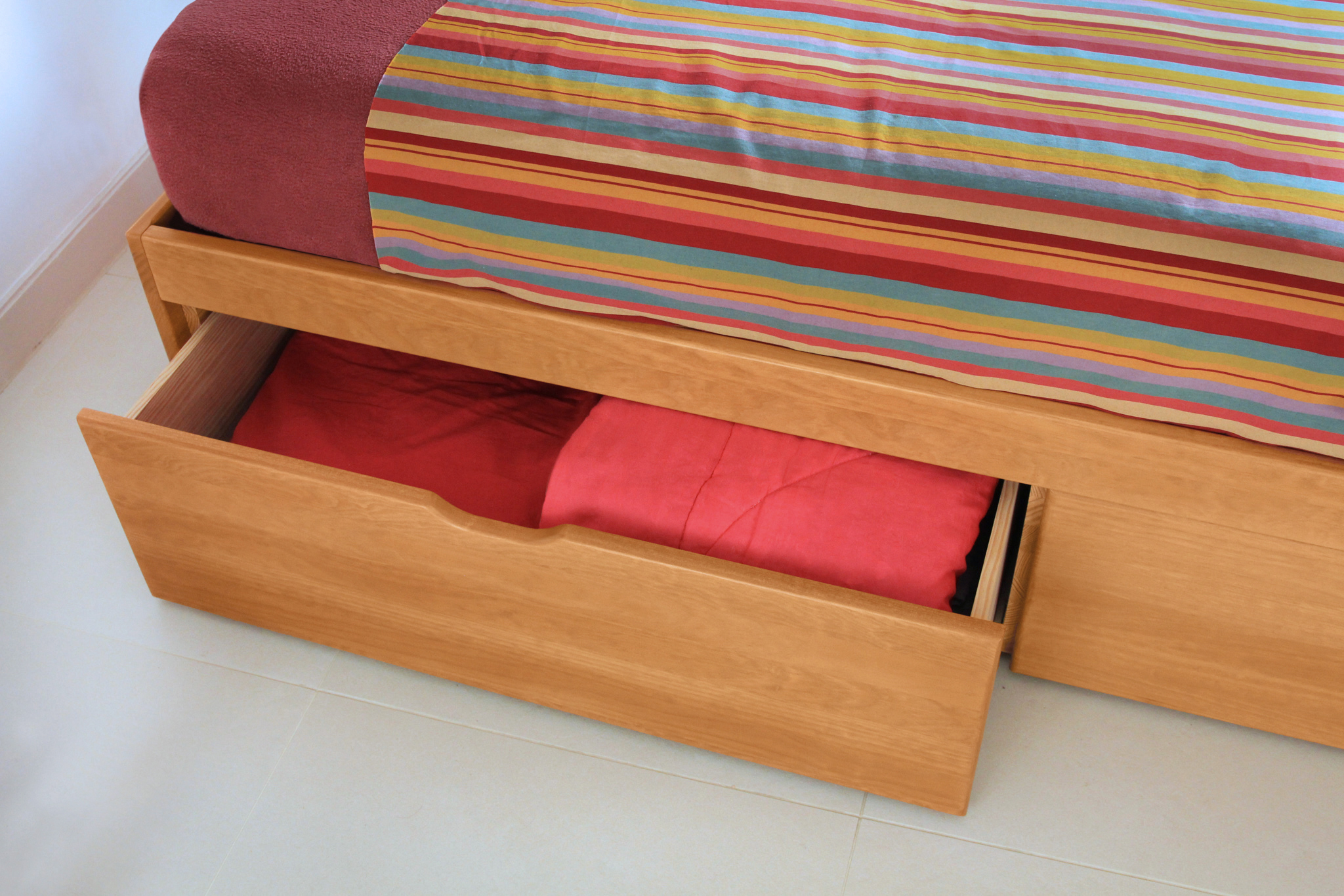 Lit tiroirs MASSAKO 460