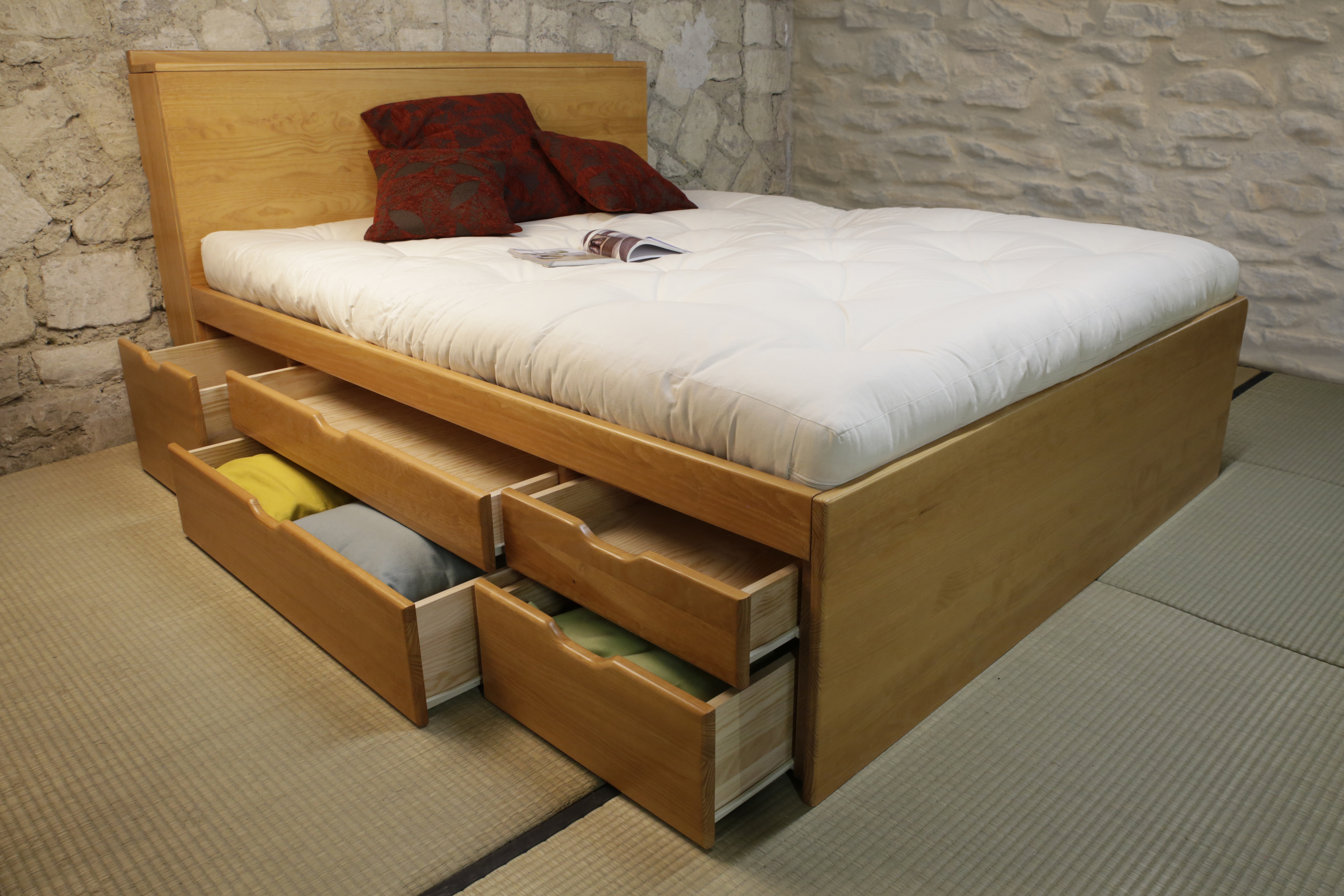 Lit tiroirs MASSAKO 550