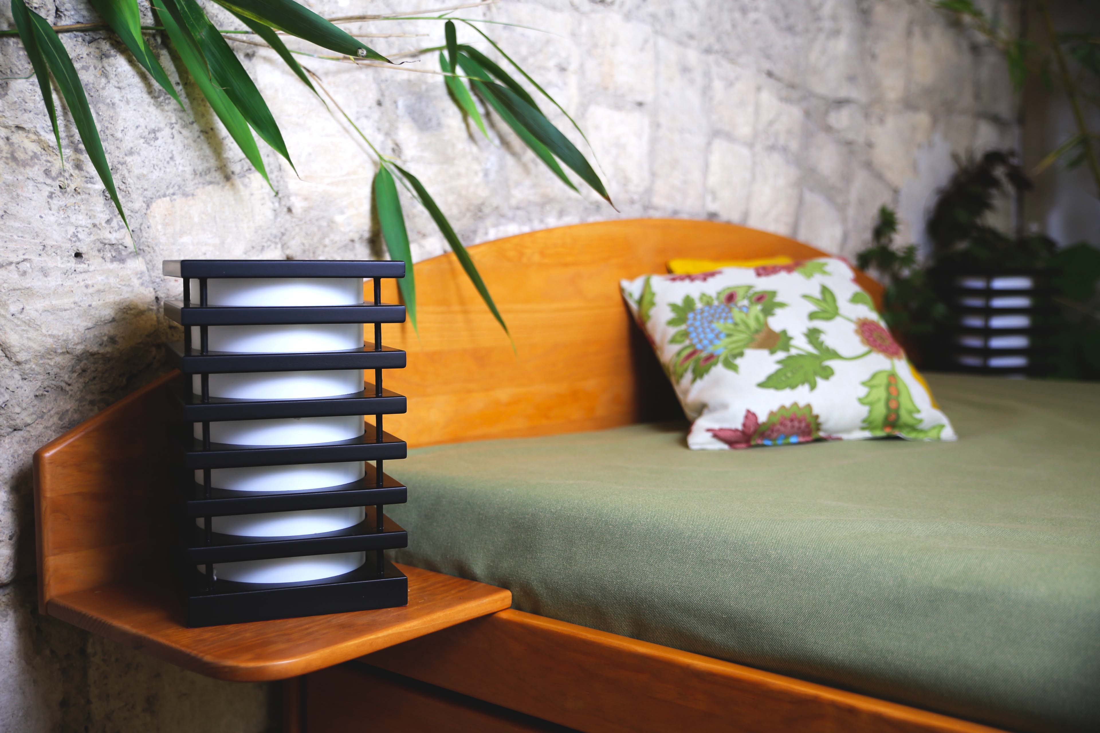 Tête de lit demi-lune tablettes intégrées