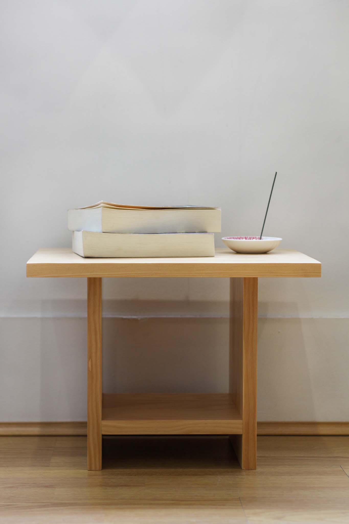 Chevet sur roulettes